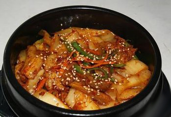 五花肉石锅拌饭