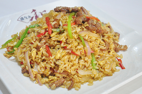 青椒牛柳炒饭